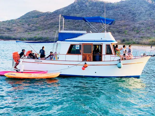 El Maza, renta de yate en Mazatlán
