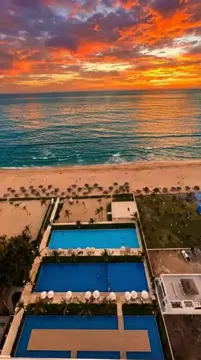 Península 24F en Mazatlán